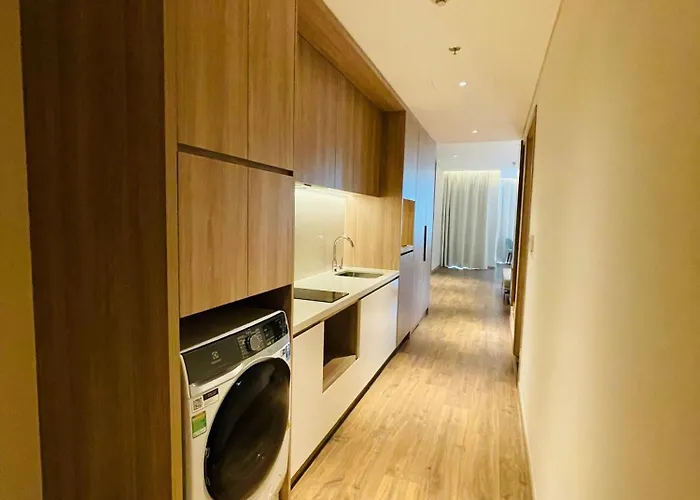 Khách sạn hẻo lánh Alacarte Hạ Long